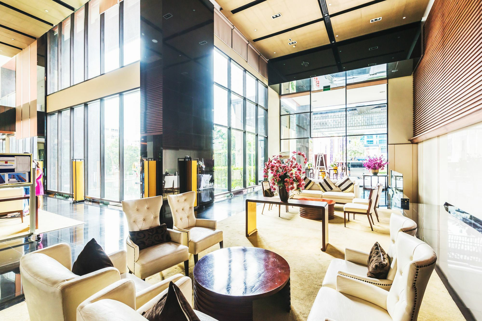 The Address Sathorn By Favstay バンコク都 エクステリア 写真
