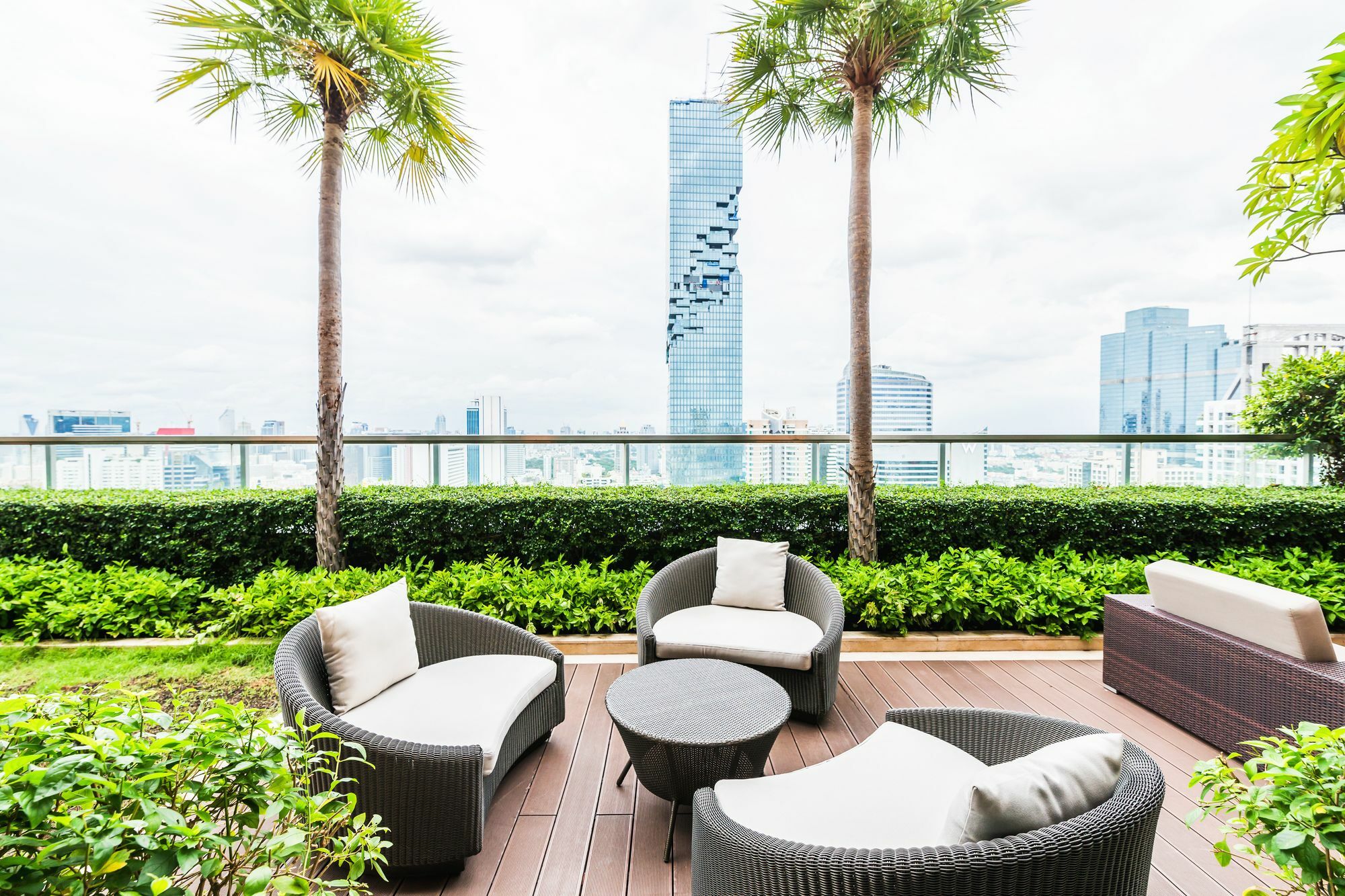 The Address Sathorn By Favstay バンコク都 エクステリア 写真