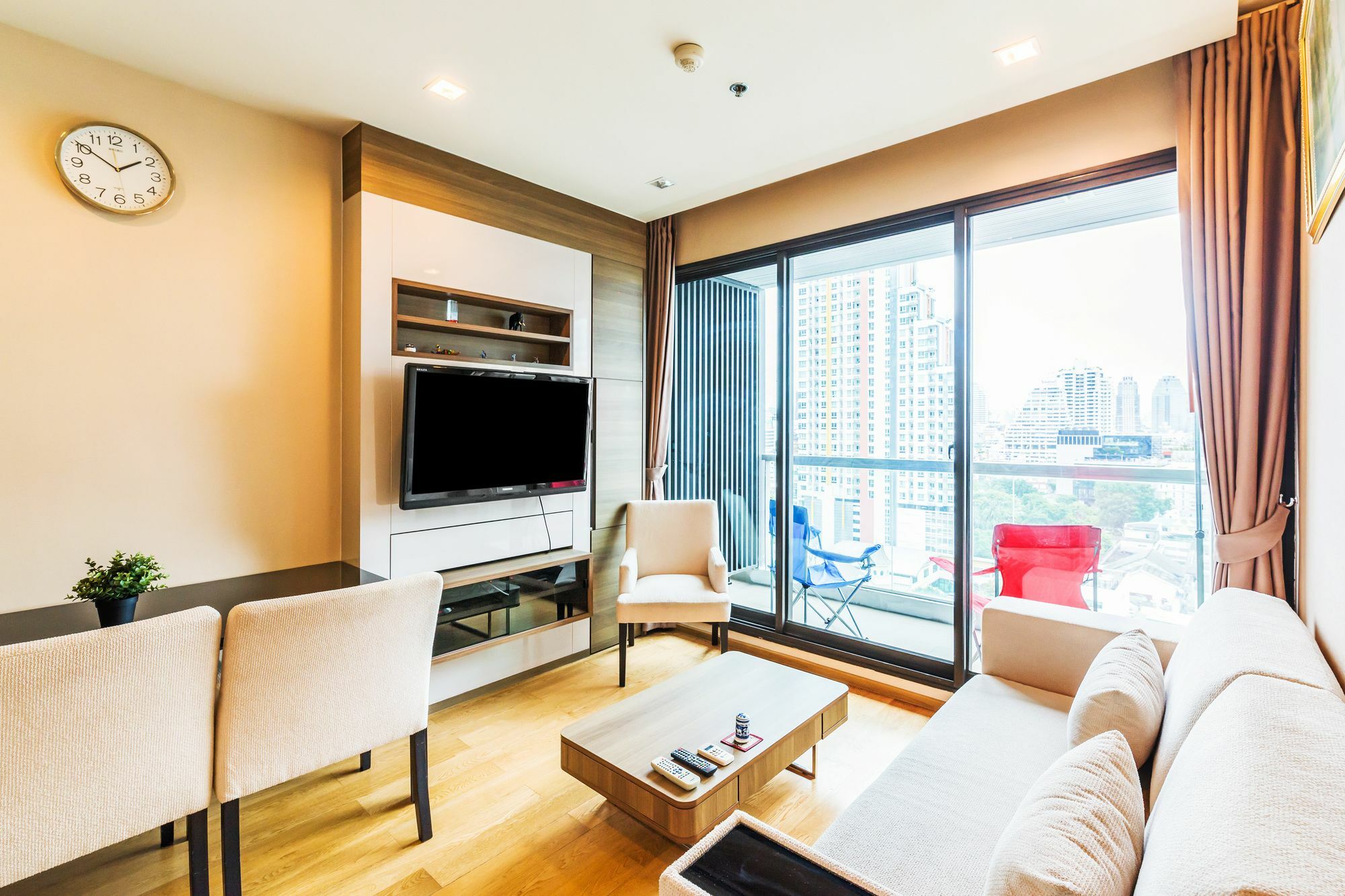 The Address Sathorn By Favstay バンコク都 エクステリア 写真