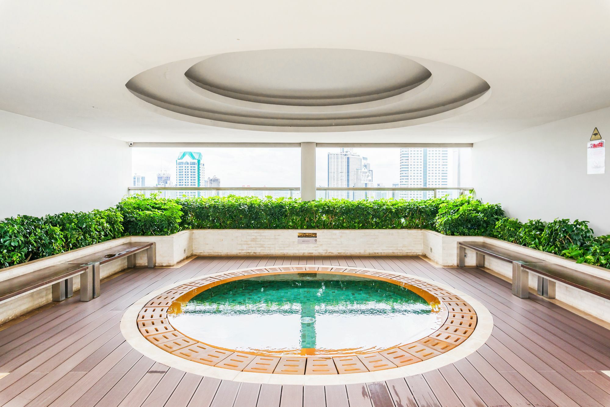 The Address Sathorn By Favstay バンコク都 エクステリア 写真